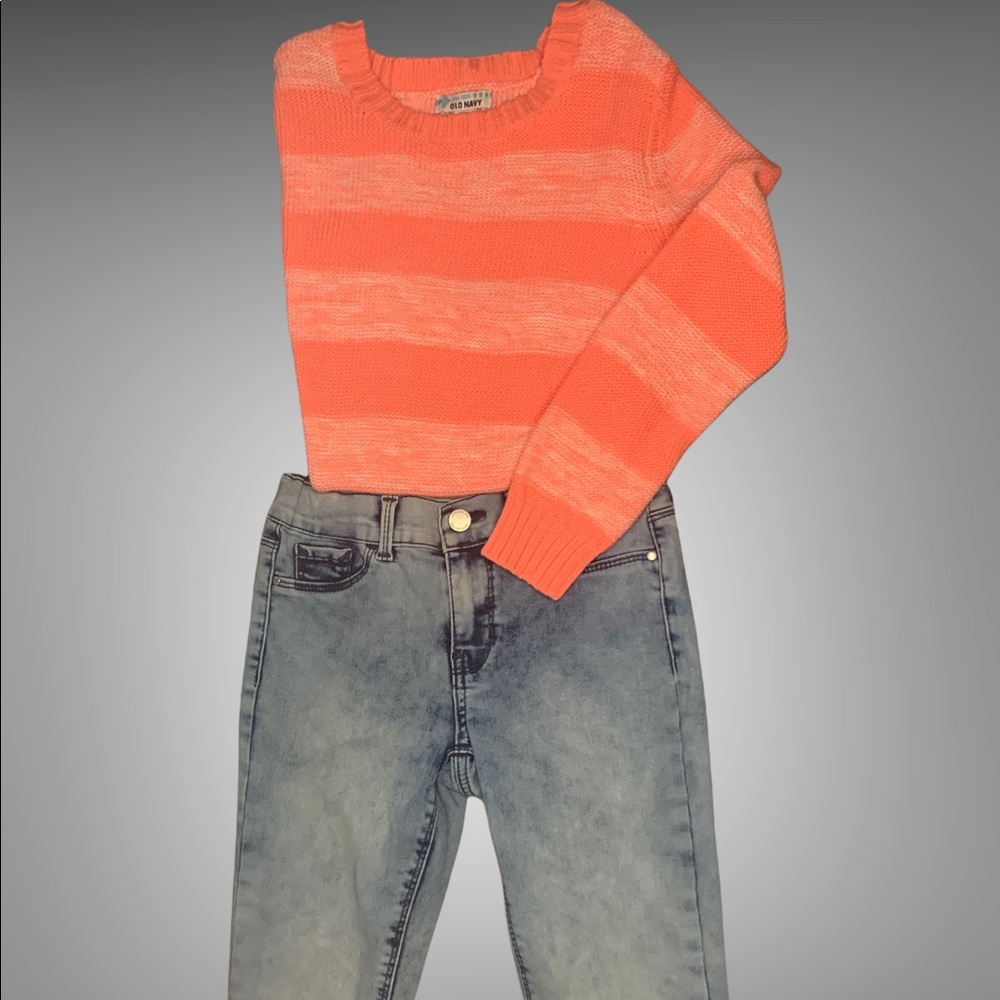 Size 10 jordache and old navy outfit.